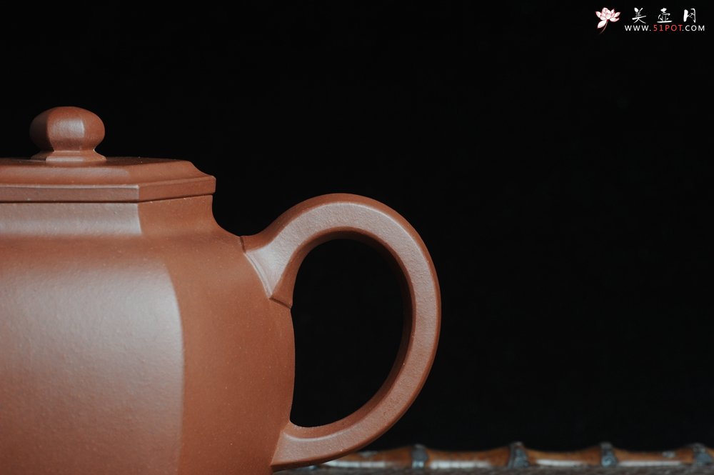 紫砂壶图片：全手工六方巨轮 - 宜兴紫砂壶网