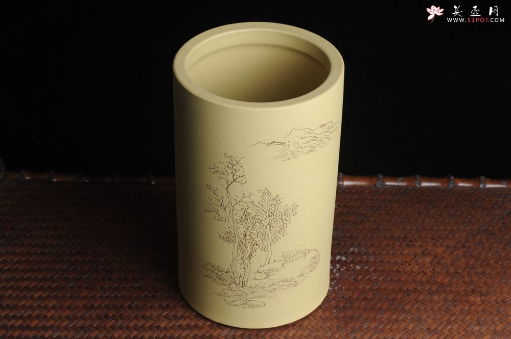 紫砂壶图片：美筒特惠 精品山水高帽笔筒三式 山高月小 水落石出 老师不打草稿直接空刻 一气呵成 - 宜兴紫砂壶网