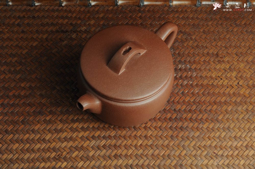 紫砂壶图片：美壶特惠 优质紫泥汉瓦 大口实用 做工精致 - 宜兴紫砂壶网