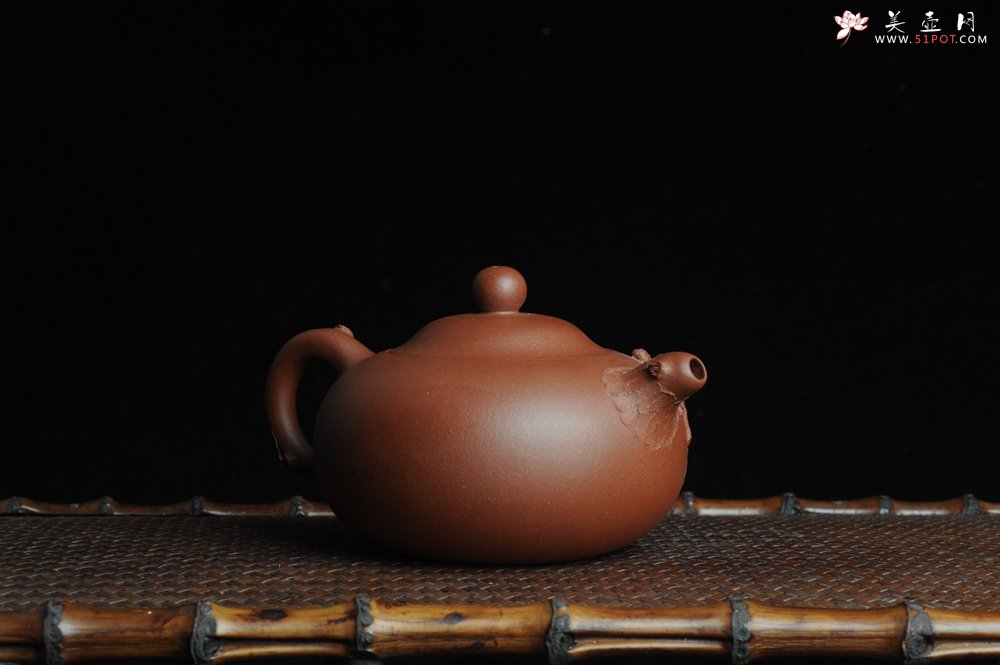 紫砂壶图片：美壶特惠 小花货松针玉乳 - 宜兴紫砂壶网