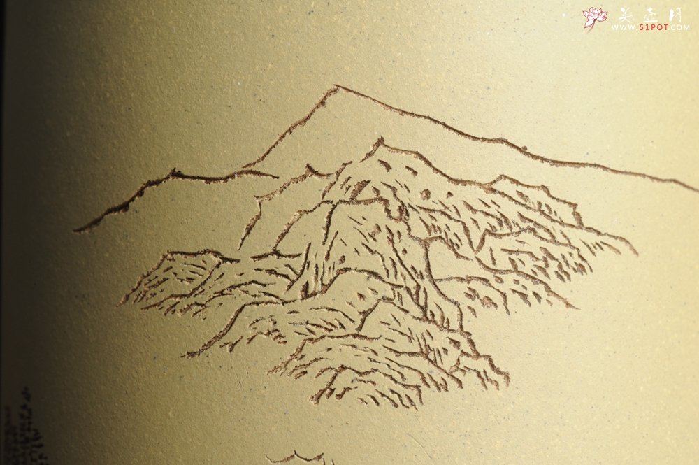 紫砂壶图片：美筒特惠 精品山水高帽笔筒五式  老师不打草稿直接空刻 一气呵成 - 宜兴紫砂壶网
