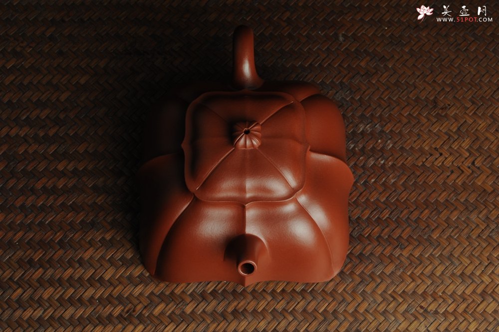 紫砂壶图片：优质大红袍朱泥玉菱壶 端庄秀雅 做工精致 - 宜兴紫砂壶网