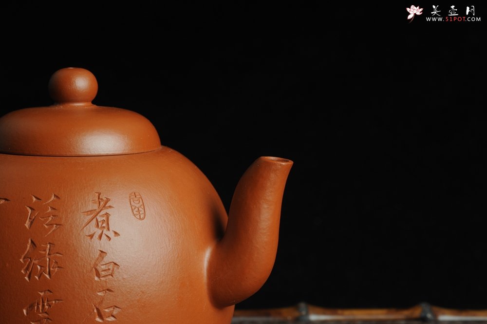 紫砂壶图片：优质赵庄朱泥全手工明式思裕  方健双刀文气装饰禅心图 - 宜兴紫砂壶网