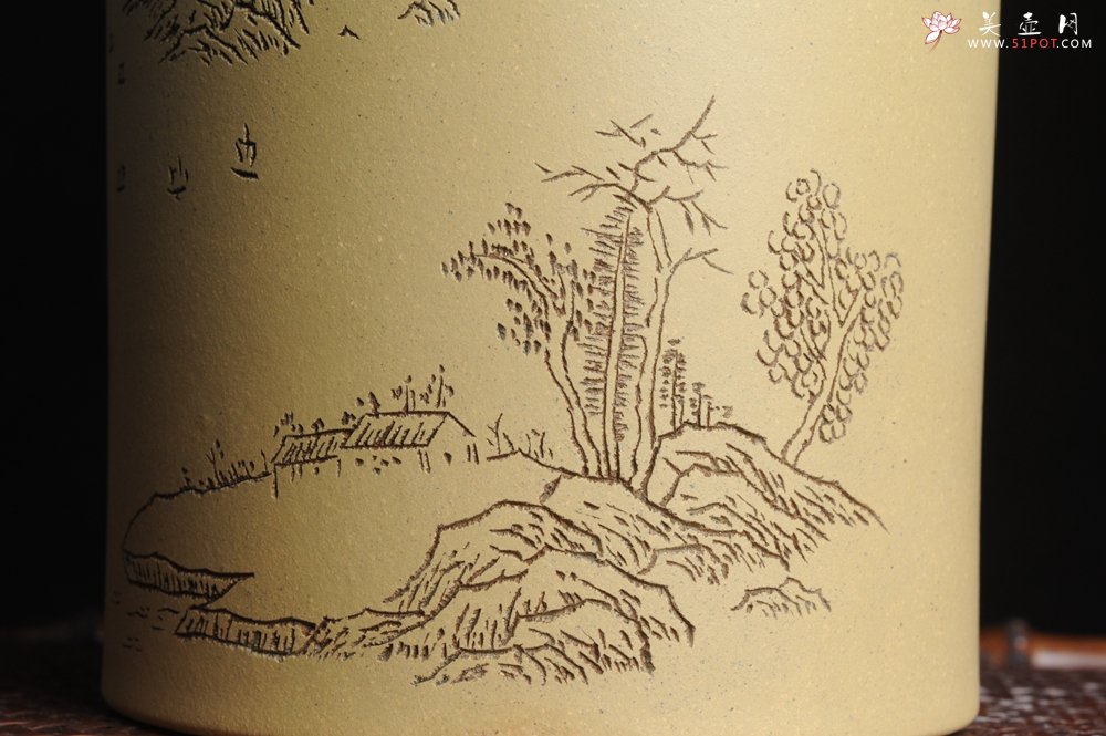 紫砂壶图片：美筒特惠 精品山水高帽笔筒六式 偶来独坐碧溪头 石涧茅亭白日幽 老师不打草稿直接空刻 一气呵成 - 宜兴紫砂壶网