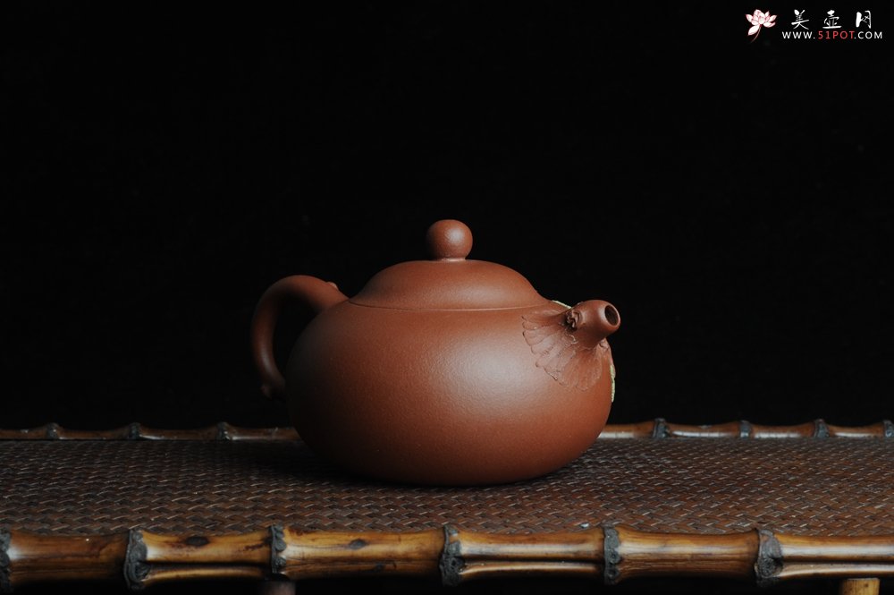 紫砂壶图片：美壶特惠 小花货松花玉乳 - 宜兴紫砂壶网