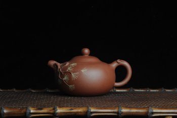 紫砂壶图片：美壶特惠 小花货松针玉乳 - 宜兴紫砂壶网