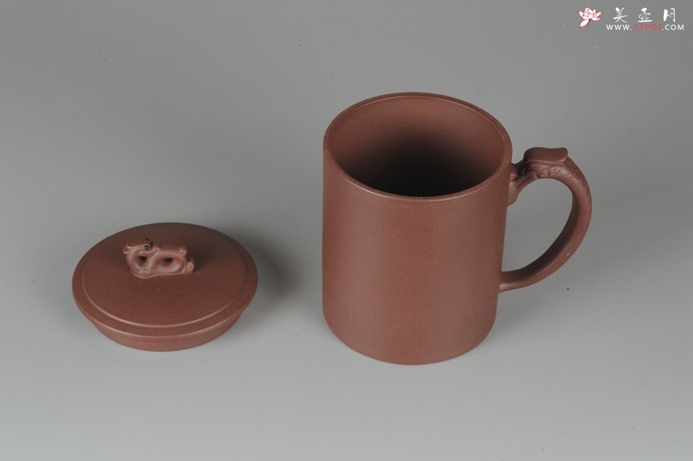 紫砂壶图片：美杯年底特惠 优质紫泥龙行天下盖杯 - 宜兴紫砂壶网