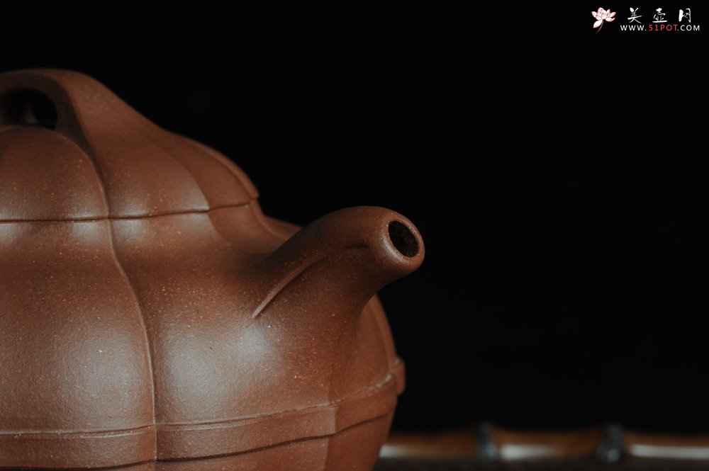 紫砂壶图片：全手工精品合菱 筋囊力作 难度大 - 宜兴紫砂壶网