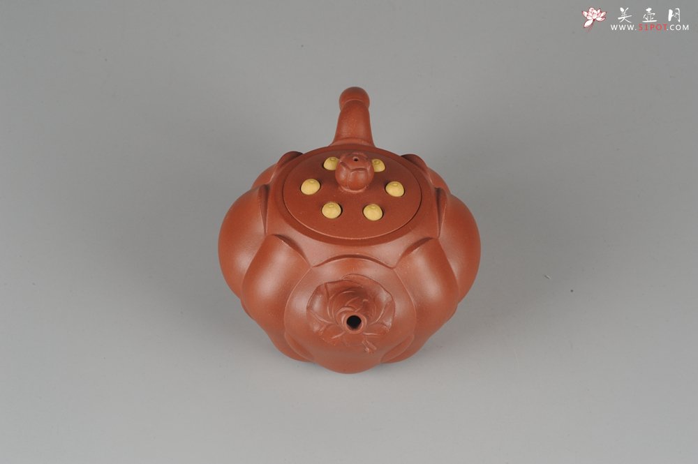 紫砂壶图片：美壶年底特惠 老清水泥秀美莲子壶 - 宜兴紫砂壶网