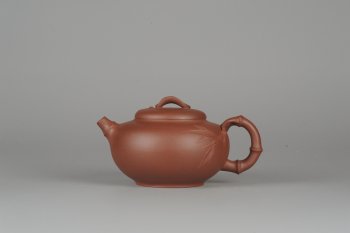 紫砂壶图片：美壶特惠秀竹 贴叶精湛 - 宜兴紫砂壶网