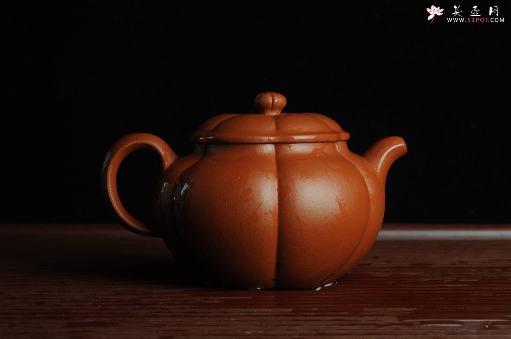 紫砂壶图片：美壶特惠 优质朱泥筋囊器漠上花开 做工精致 仅此一只 - 宜兴紫砂壶网