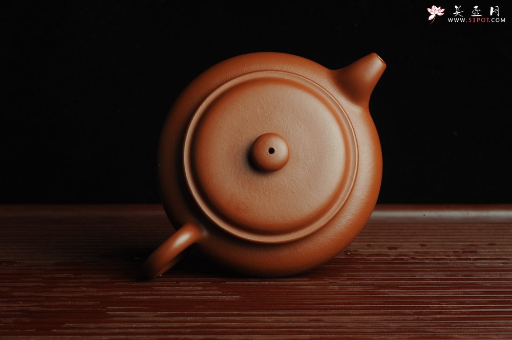 紫砂壶图片：正宗小煤窑朱泥 全手工仿古 气韵流畅 - 宜兴紫砂壶网