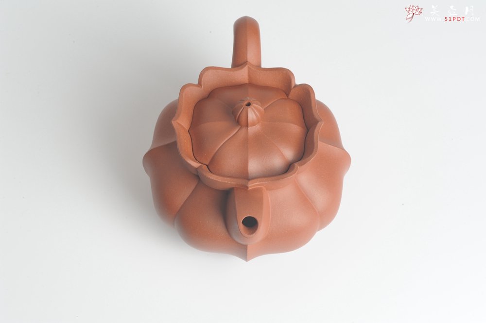 紫砂壶图片：优质清水泥精品莲花僧帽 难度大 线条干净利落 - 宜兴紫砂壶网