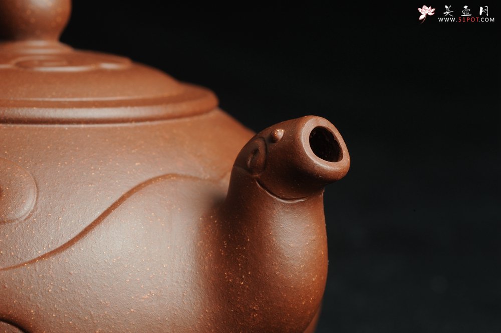紫砂壶图片：美壶特惠 原创祥云纳福壶 - 宜兴紫砂壶网