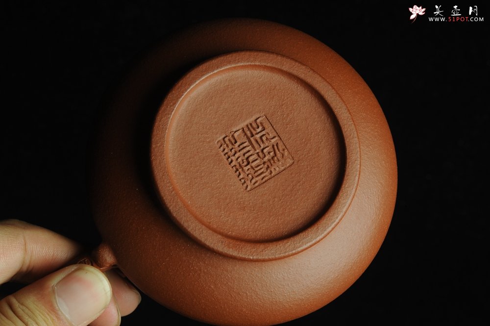 紫砂壶图片：美壶特惠 油润降坡泥 玉笠壶 出水如柱 仰山水清气 极天地大观 - 宜兴紫砂壶网