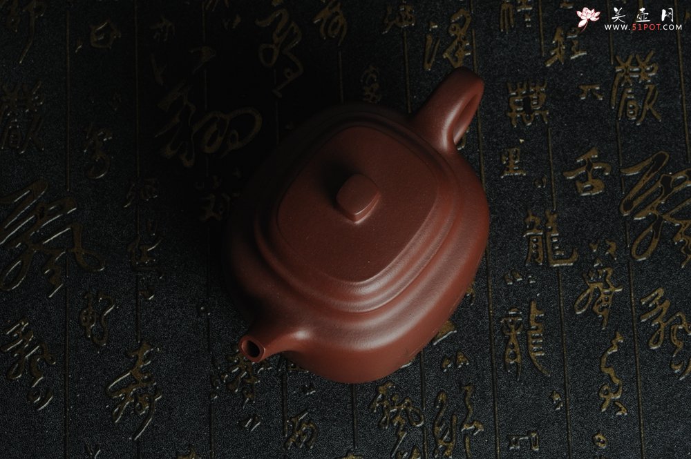 紫砂壶图片：美壶特惠 做工精致四方德中 陈俊儒文气装饰 - 宜兴紫砂壶网