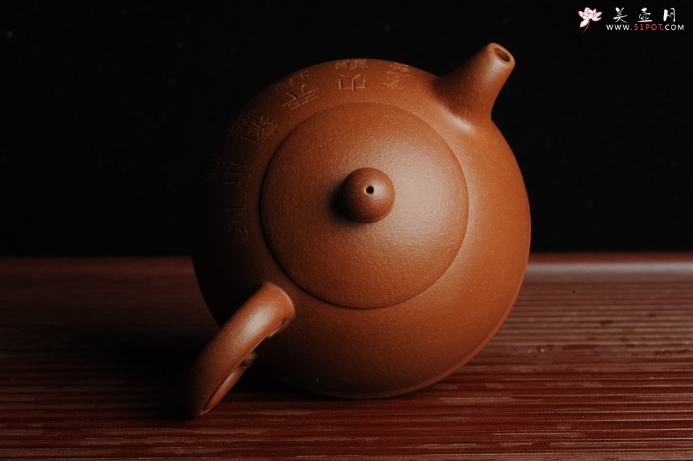 紫砂壶图片：美壶特惠 油润降坡泥 玉笠壶 出水如柱 仰山水清气 极天地大观 - 宜兴紫砂壶网