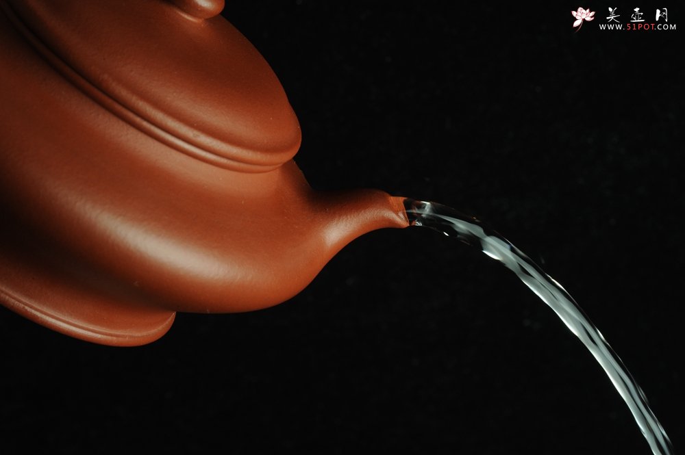 紫砂壶图片：美壶特惠 老清水泥虚扁 料子灰常好 茶人醉爱 - 宜兴紫砂壶网