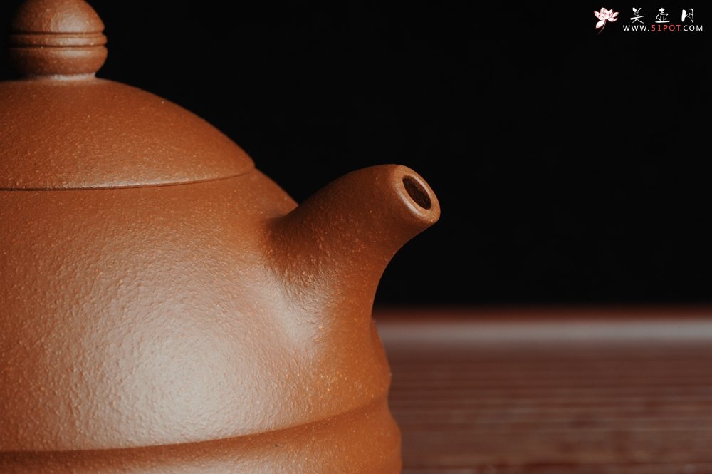 紫砂壶图片：美壶特惠 油润降坡泥 玉笠壶 出水如柱 仰山水清气 极天地大观 - 宜兴紫砂壶网