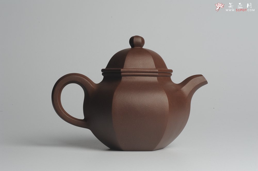 紫砂壶图片：大气端庄 线条流畅 全手工精品六方掇球 - 宜兴紫砂壶网