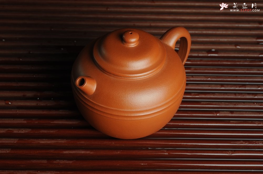 紫砂壶图片：美壶特惠 优质朱泥线玉圆壶 做工精致 仅此一只 - 宜兴紫砂壶网