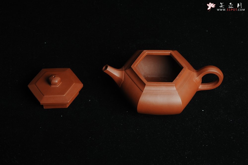 紫砂壶图片：用心之作 优质朱泥全手工大彬六方 工料超好 - 宜兴紫砂壶网