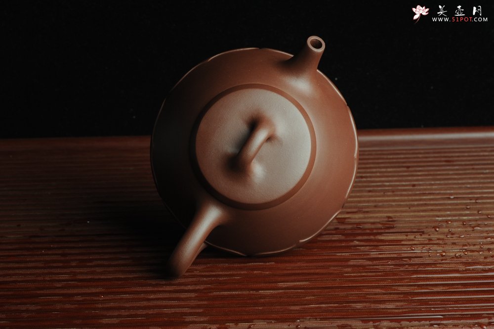 紫砂壶图片：美壶特惠 精致莲花石瓢 茶人醉爱 - 宜兴紫砂壶网