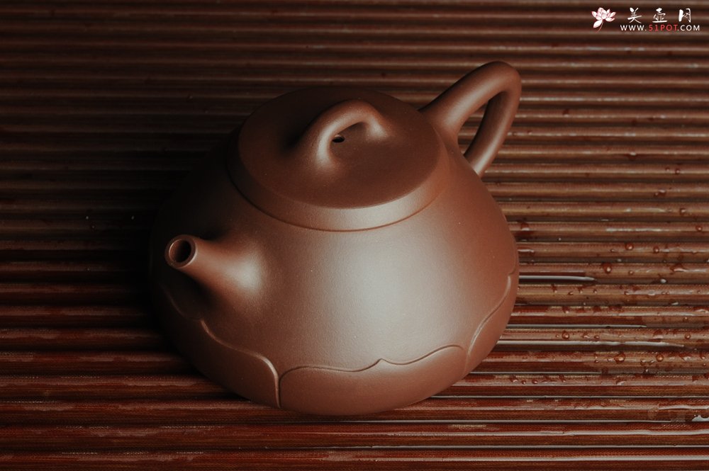 紫砂壶图片：美壶特惠 精致莲花石瓢 茶人醉爱 - 宜兴紫砂壶网