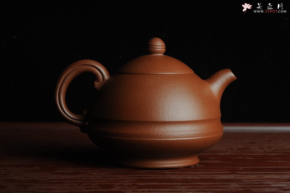 紫砂壶图片：美壶特惠 油润降坡泥 玉笠壶 出水如柱 仰山水清气 极天地大观 - 宜兴紫砂壶网