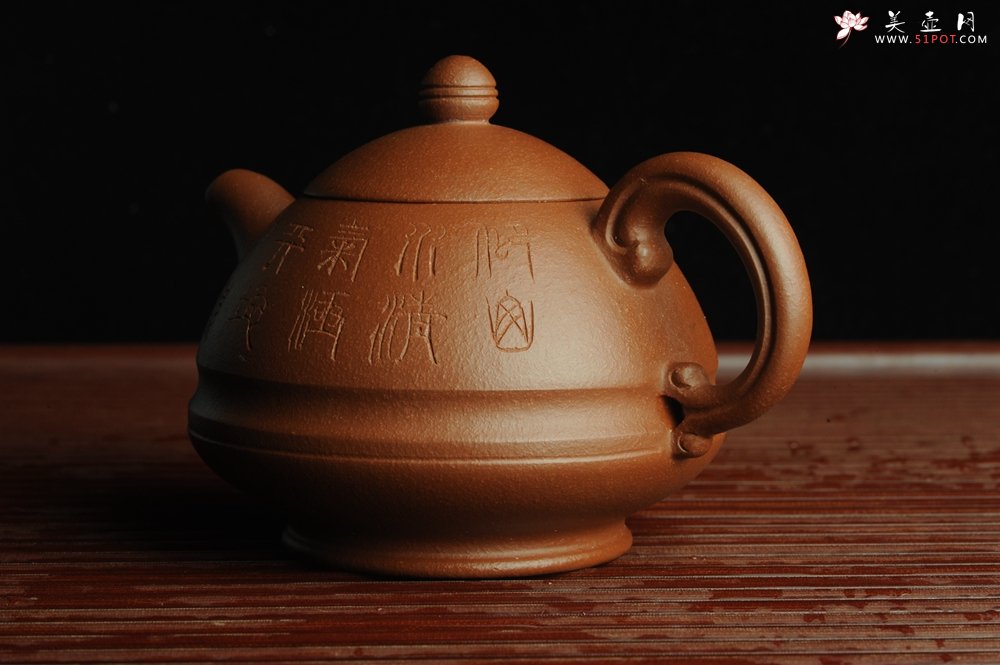 紫砂壶图片：美壶特惠 油润降坡泥 玉笠壶 出水如柱 仰山水清气 极天地大观 - 宜兴紫砂壶网