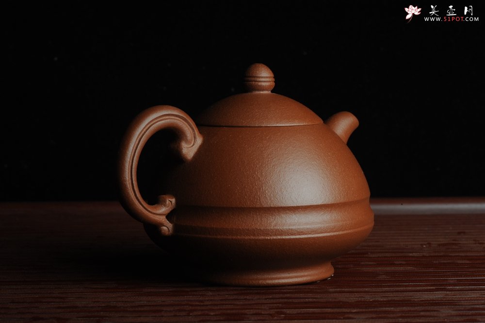 紫砂壶图片：美壶特惠 油润降坡泥 玉笠壶 出水如柱 仰山水清气 极天地大观 - 宜兴紫砂壶网