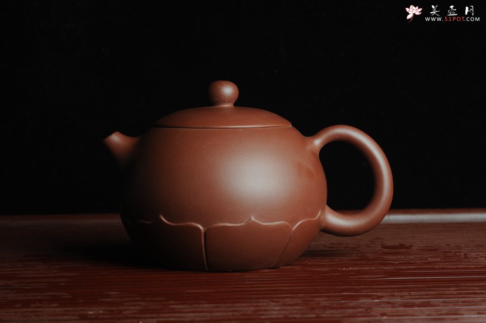 紫砂壶图片：美壶特惠 精工莲花西施 茶人醉爱 - 宜兴紫砂壶网