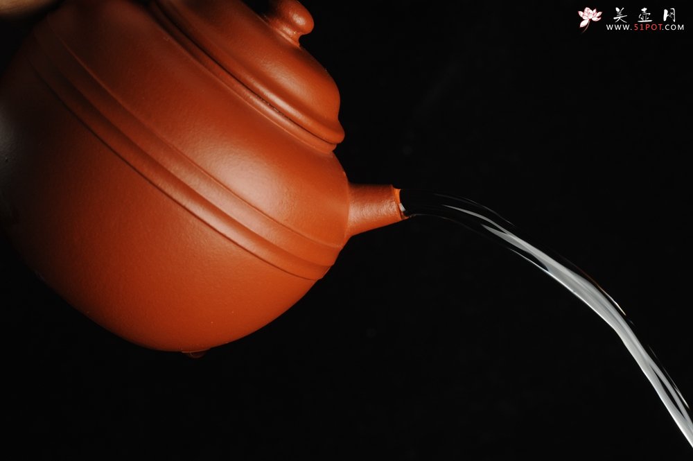紫砂壶图片：美壶特惠 优质朱泥线玉圆壶 做工精致 仅此一只 - 宜兴紫砂壶网