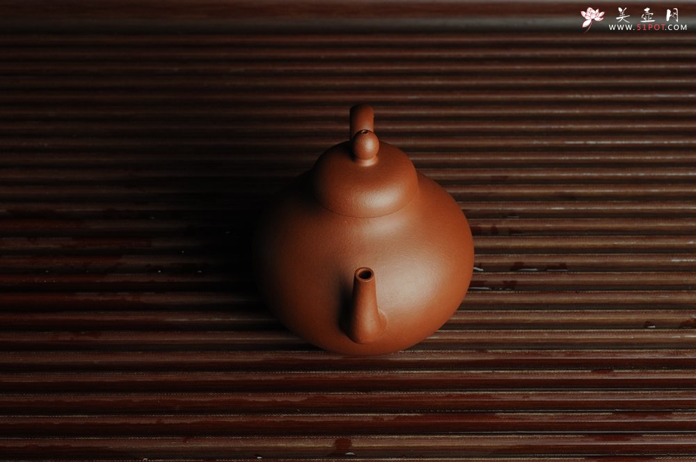 紫砂壶图片：美壶特惠 老清水泥思亭 小清新 茶人醉爱 - 宜兴紫砂壶网