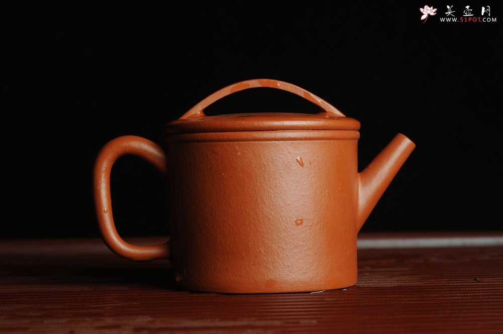 紫砂壶图片：优质赵庄朱泥 精品全手工汉瓦 端庄秀雅 大口实用 出水暴爽 - 宜兴紫砂壶网
