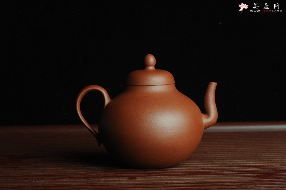 紫砂壶图片：美壶特惠 老清水泥思亭 小清新 茶人醉爱 - 宜兴紫砂壶网