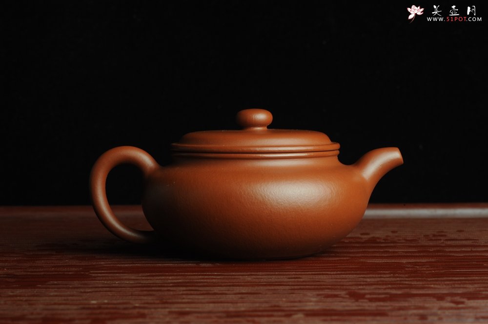 紫砂壶图片：正宗小煤窑朱泥 全手工仿古 气韵流畅 - 宜兴紫砂壶网