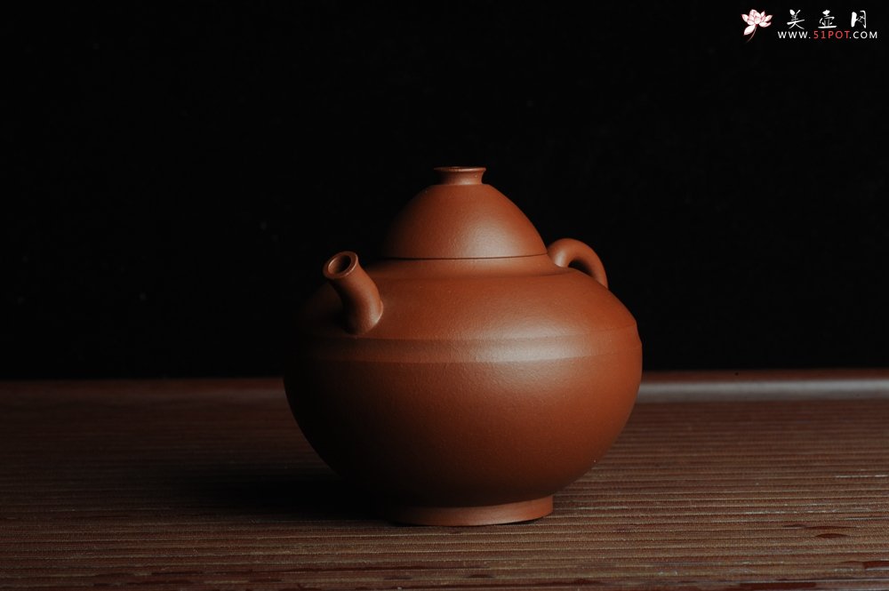 紫砂壶图片：美壶特惠 优质老清水泥 茶人醉爱 文人小雅小影壶 - 宜兴紫砂壶网