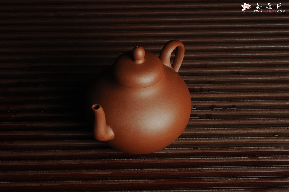 紫砂壶图片：美壶特惠 老清水泥思亭 小清新 茶人醉爱 - 宜兴紫砂壶网