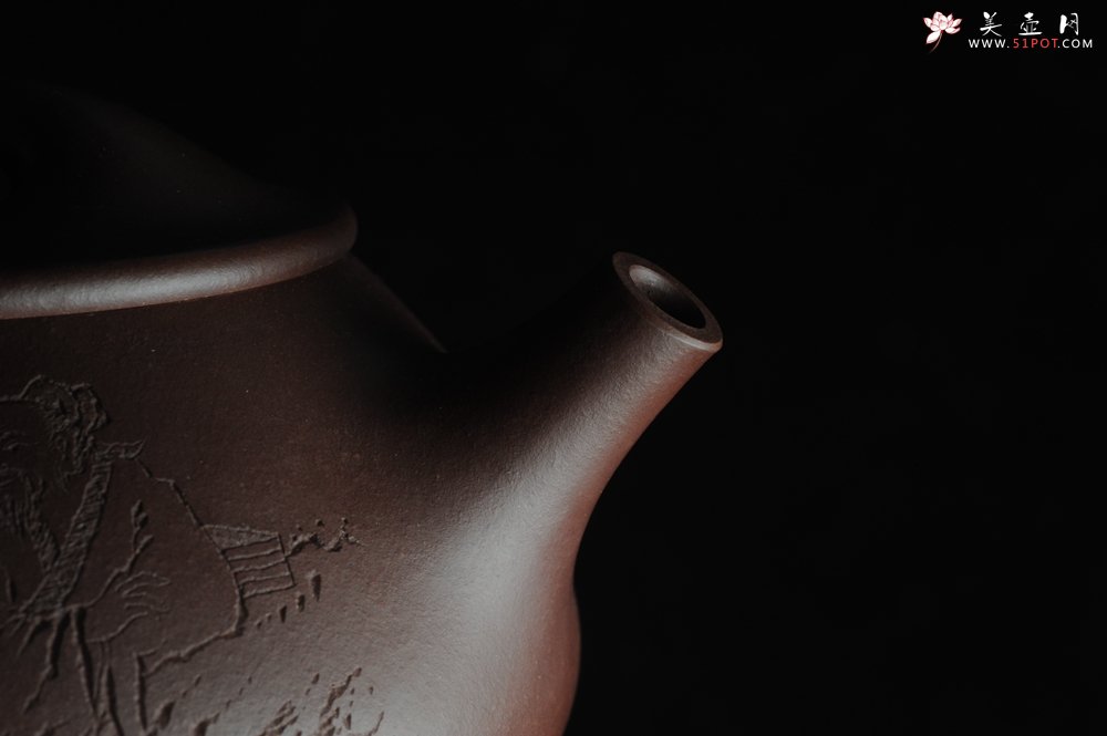 紫砂壶图片：美壶特惠 经典平盖小石瓢 满瓢（景舟石瓢）方健双刀即兴装饰松下高士煮茶图 泥料超好 做工灰常精致 - 宜兴紫砂壶网