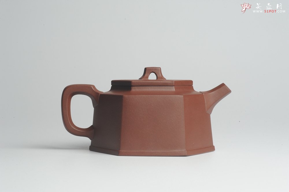 紫砂壶图片：美壶特惠 优质底曹青全手工六方井栏 - 宜兴紫砂壶网