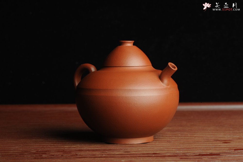 紫砂壶图片：美壶特惠 优质老清水泥 茶人醉爱 文人小雅小影壶 - 宜兴紫砂壶网