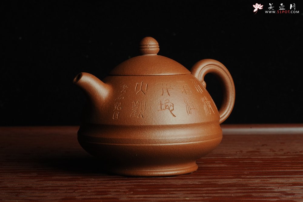 紫砂壶图片：美壶特惠 油润降坡泥 玉笠壶 出水如柱 仰山水清气 极天地大观 - 宜兴紫砂壶网