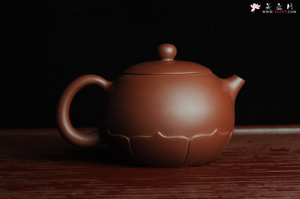 紫砂壶图片：美壶特惠 精工莲花西施 茶人醉爱 - 宜兴紫砂壶网