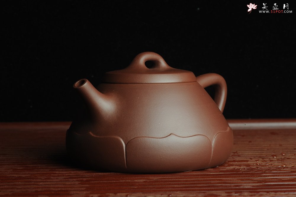 紫砂壶图片：美壶特惠 精致莲花石瓢 茶人醉爱 - 宜兴紫砂壶网