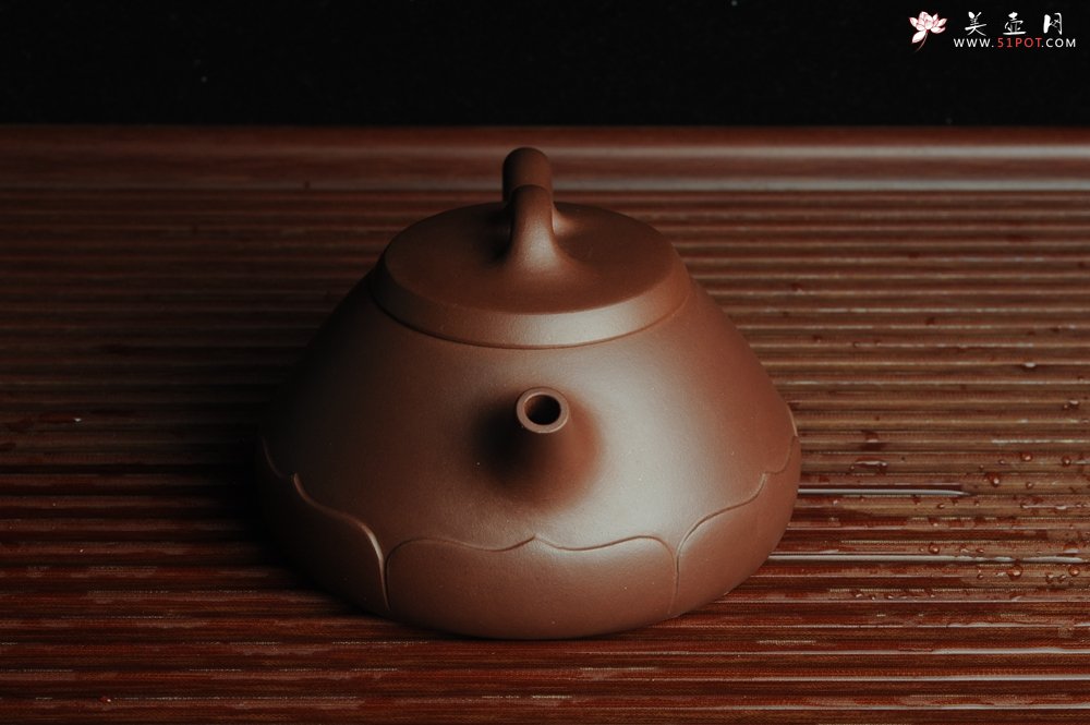 紫砂壶图片：美壶特惠 精致莲花石瓢 茶人醉爱 - 宜兴紫砂壶网