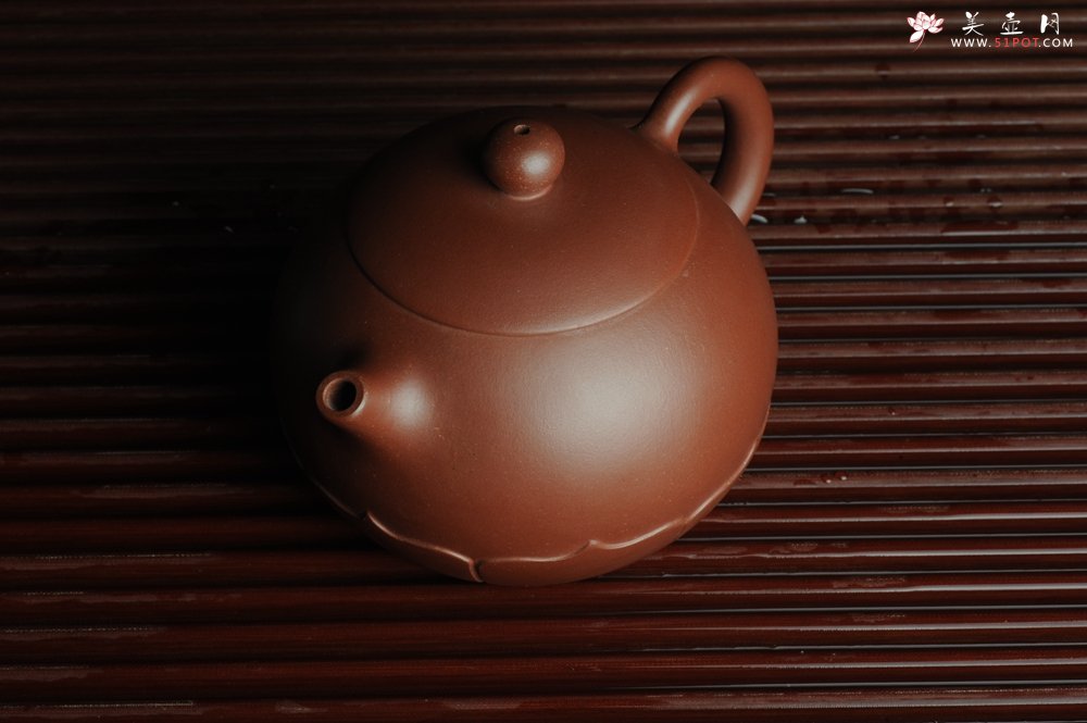 紫砂壶图片：美壶特惠 精工莲花西施 茶人醉爱 - 宜兴紫砂壶网