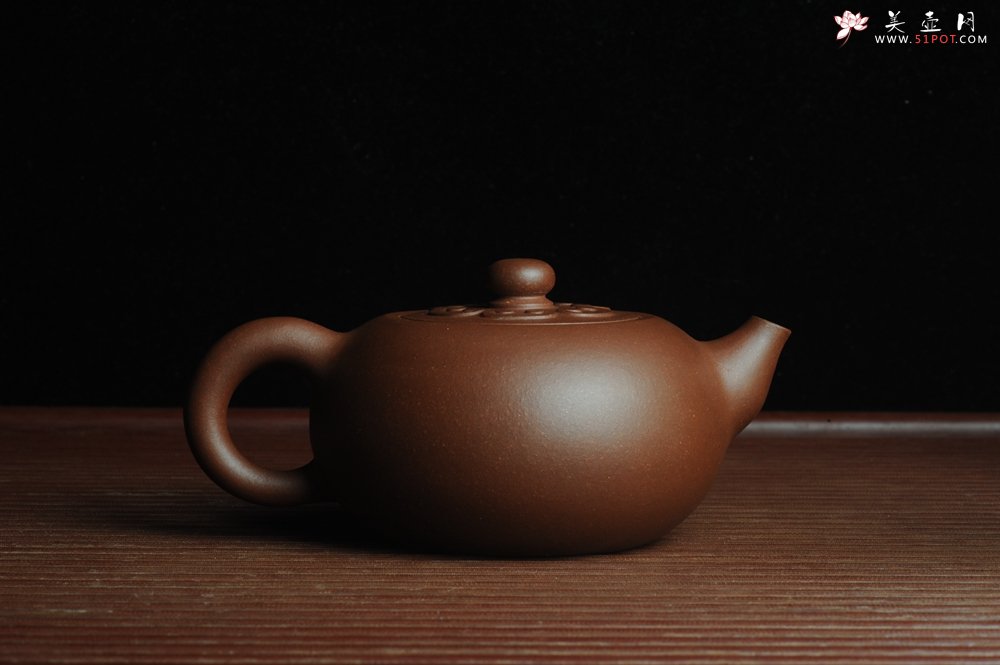 紫砂壶图片：美壶特惠 精致福气如意壶 嵌盖 做工泥料灰常好 出水暴爽 无证书 养过一段时间 开年福利  - 宜兴紫砂壶网