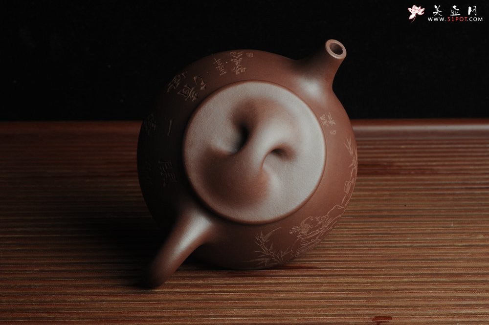 紫砂壶图片：贺岁新品 优质紫茄泥全手工高士煮茶图 闲饮一壶清风 文气满瓢 - 宜兴紫砂壶网