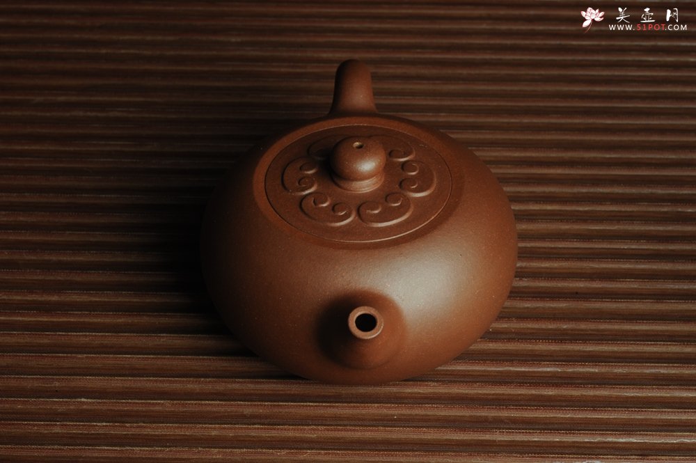 紫砂壶图片：美壶特惠 精致福气如意壶 嵌盖 做工泥料灰常好 出水暴爽 无证书 养过一段时间 开年福利  - 宜兴紫砂壶网